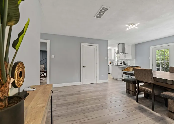 Sunset Heights Retreat Holiday home *